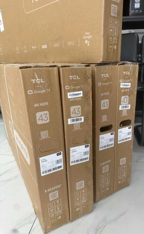 Телевизор TCL 43 4K HDR Google TV два пульта дистанционного управления 2
