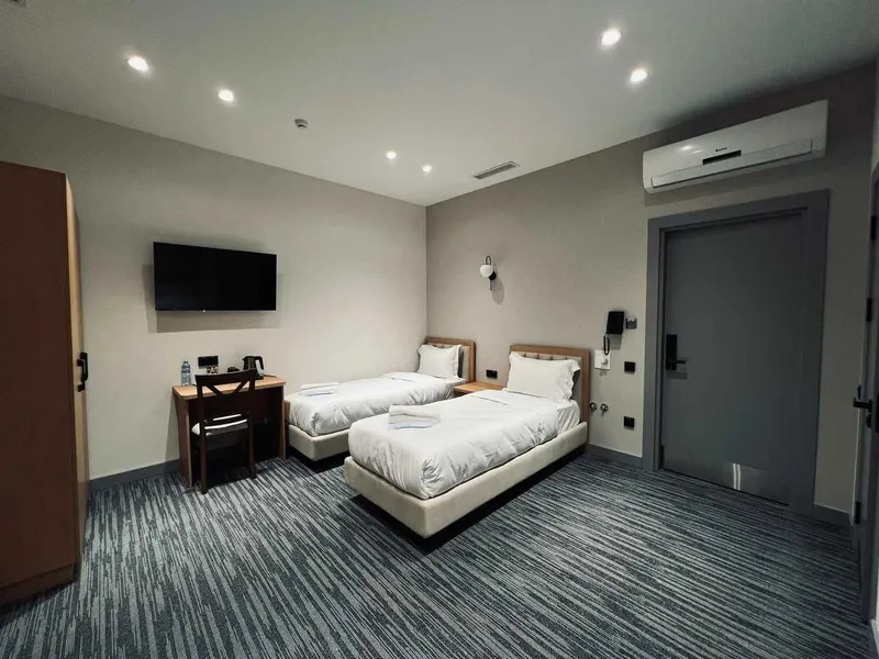 Arzon Mehmonxona / Gastinisa / Hotel 6