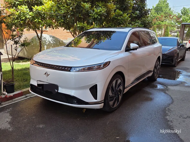 Dongfeng 008 бизнес класса 2025 йил