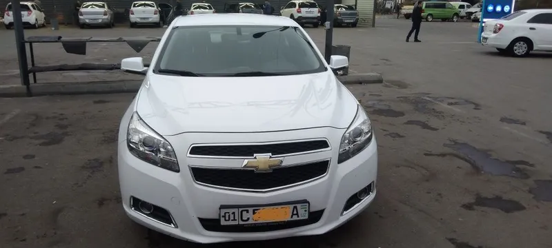 Malibu 1 pozitsiya 2012 yil 160 ming km Faqat benzinda yurgan kraska y 3