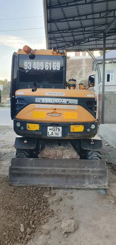 Hyundai 60. 2016 йил. 9200 соат ишлаган. Холати зур ишлаб турган. 5 Hyundai 60. 2016 йил. 9200 соат ишлаган. Холати зур ишлаб турган. 5