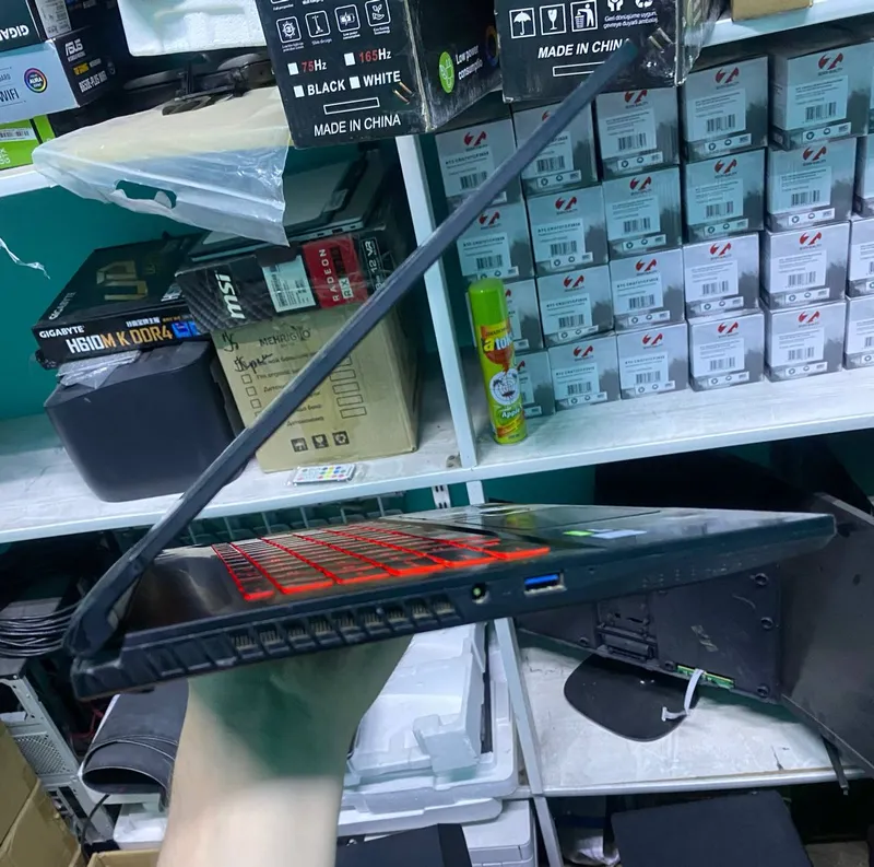 Ноутбук MSI GF63 Thin (1050ti) 4 Ноутбук MSI GF63 Thin (1050ti) 4