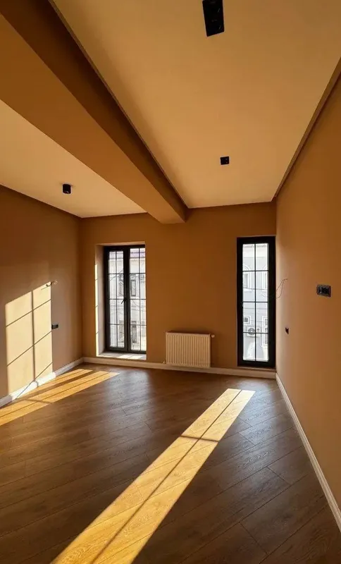 250 m² uy sotiladi, Yakkasaroy tumani 8 250 m² uy sotiladi, Yakkasaroy tumani 8