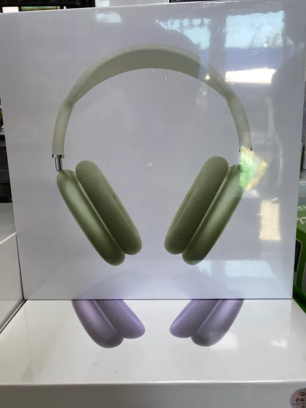 Air pods max
