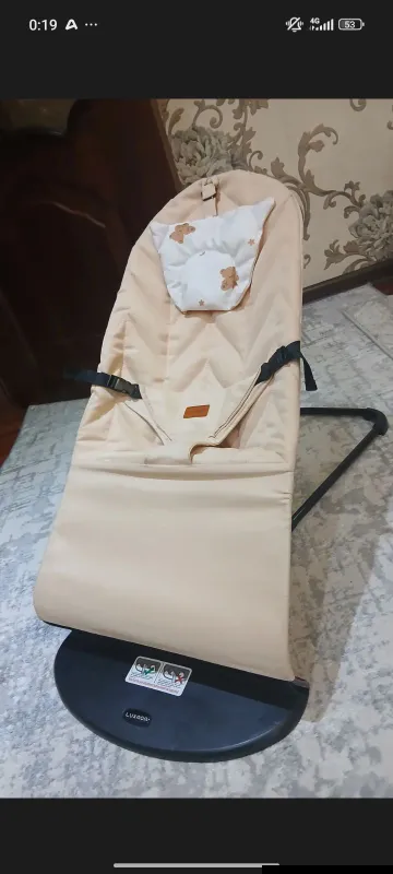 Bolalar shezloni sotiladi