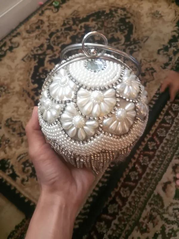 ayollar sumkasi