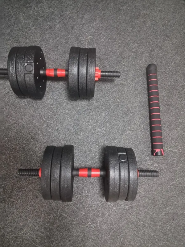 Gantellar har biri 10 kg/ Каждый по 10 кг