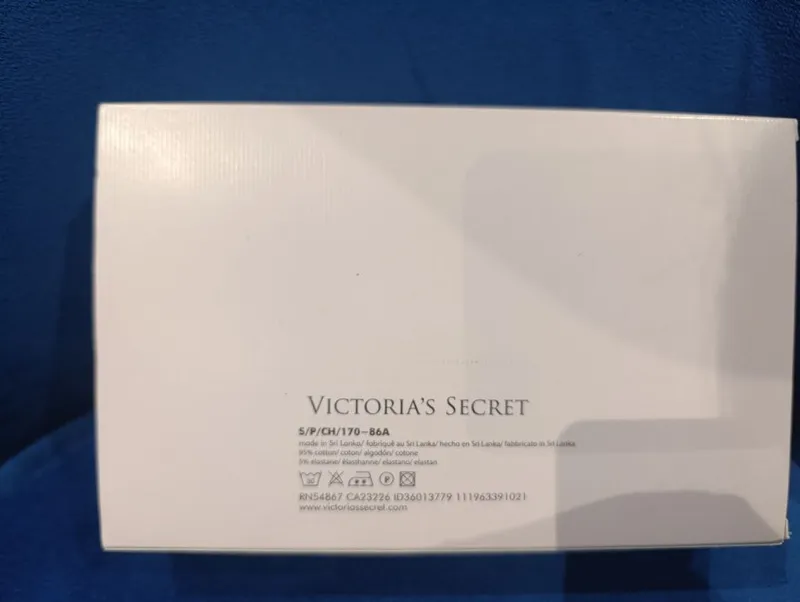 Комплект нижнего белья трусики от Victoria Secret — фото 4