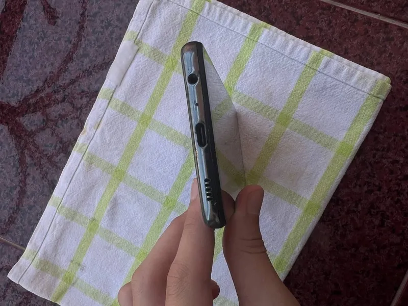 Samsung A32 sovg‘a: 2 ta tezkor zaryadlovchi, 2 ta g‘ilof va powerbank 2