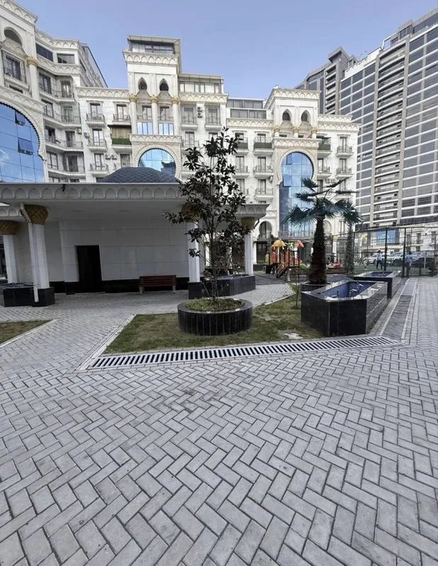Сдается офисного помещение в ЖК Dubai Dom 1