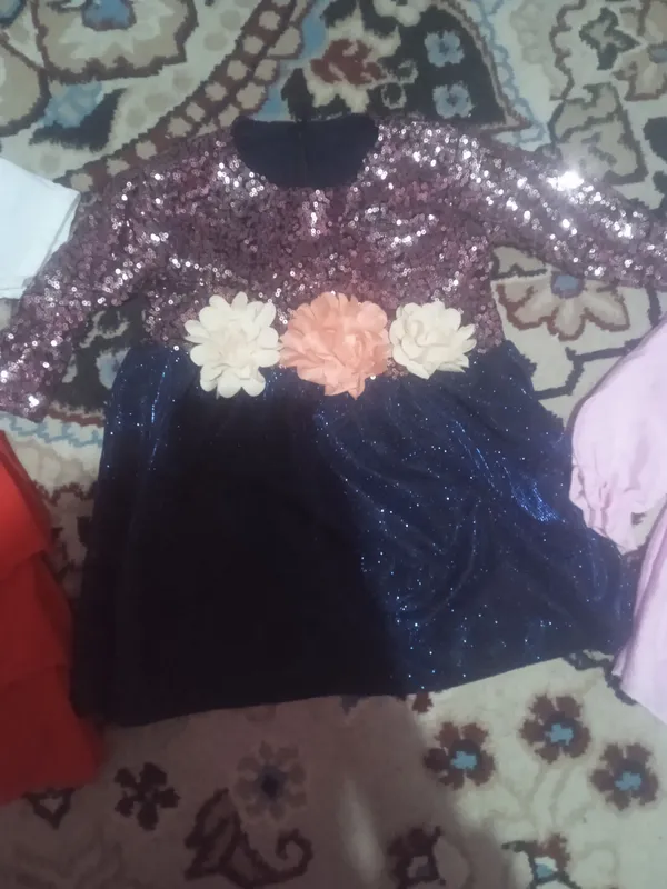 Bolalar kiyimi 1. 2yosh bolalarga boʻladi