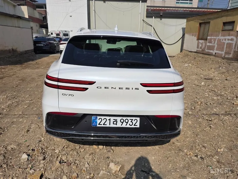 Genesis GV70 2.5T Gasoline 2WD 5