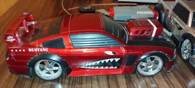 Гоночные машинки от Jada toys Mustang 2 Гоночные машинки от Jada toys Mustang 2