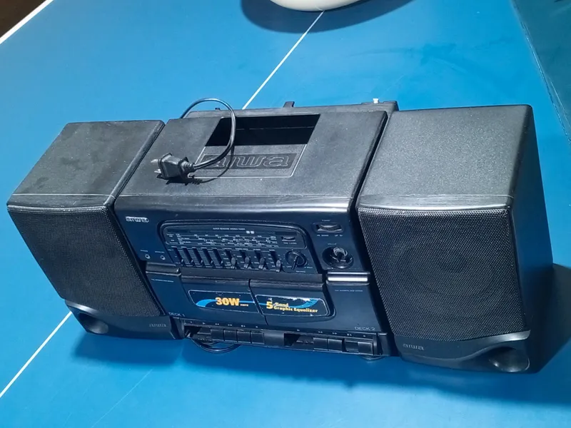 radio sotiladi