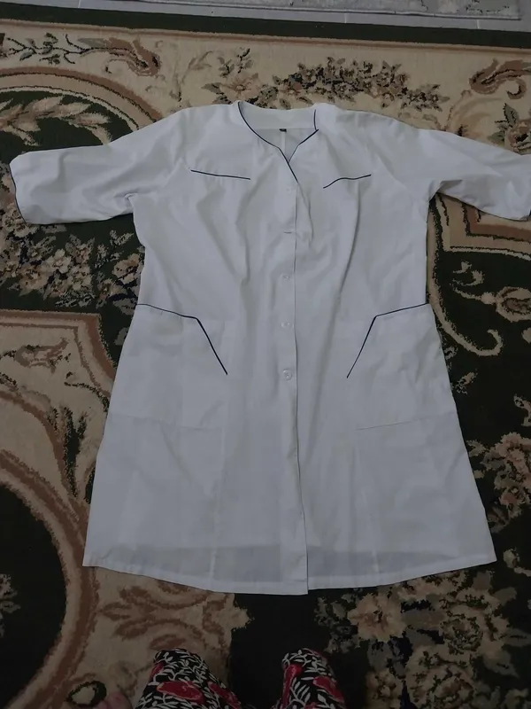 Продам белый холат униформа