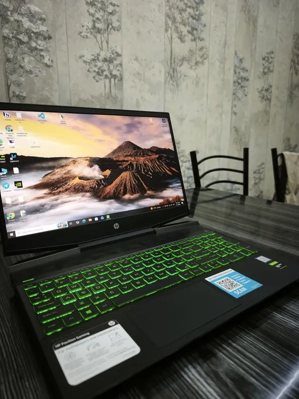 HP pavilion Gaming ideal 1