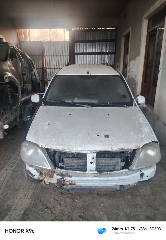 Lada Largus 2013