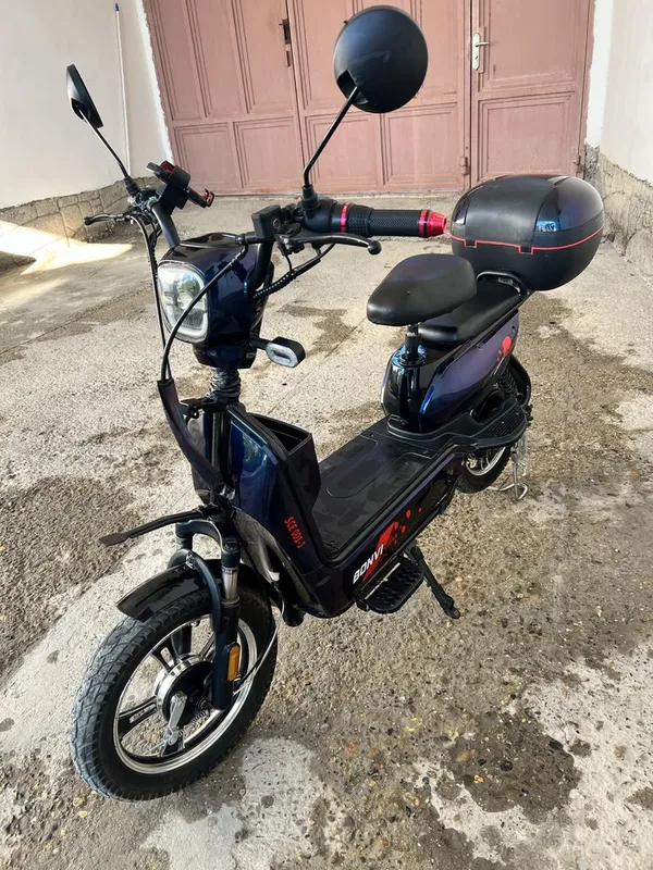 Скутер сотилади Bonvi 60км 1