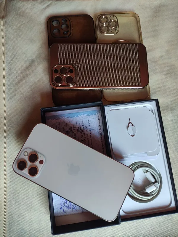 Iphone 12 Pro Max Gold 128gb holati tiniq — фото 1