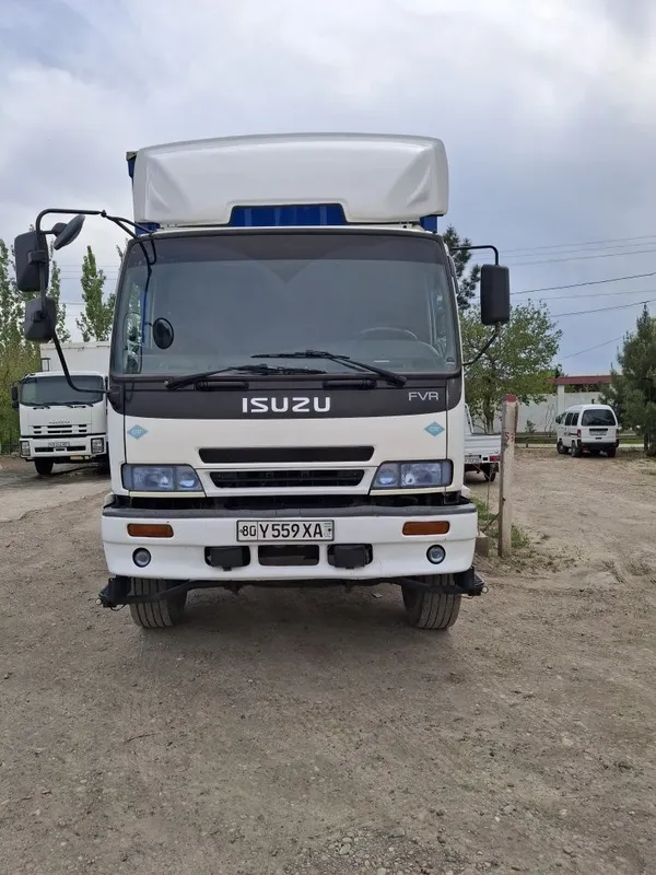 Isuzu sotiladi FWR 33