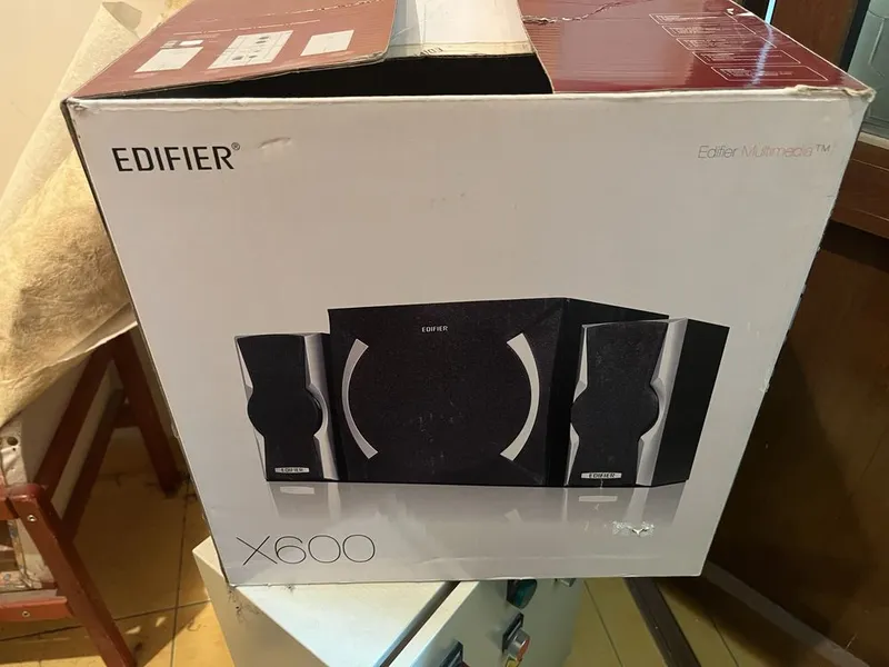 Kalonka ovoz kuchaytirgich sotiladi edifier x600