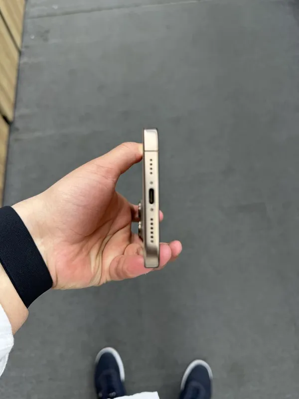 Iphone 16 ProMax 256gb — фото 3