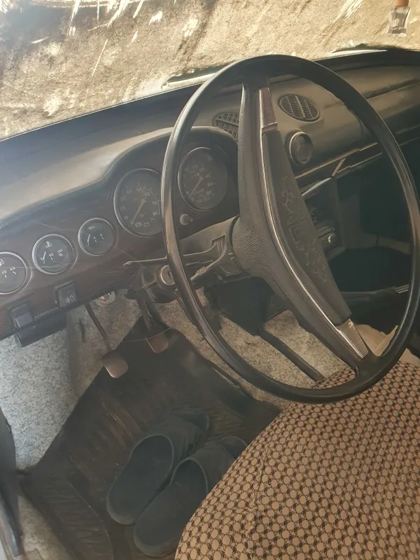 Продам авто ваз2106.