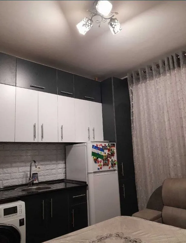 Сдаётся в аренду на Махтумкули 1ком