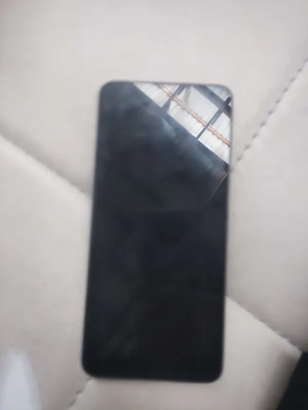 Redmi 13 c 256 tali zor tel umuman aybi yo kar dok bor vawe zor tel .. — фото 1