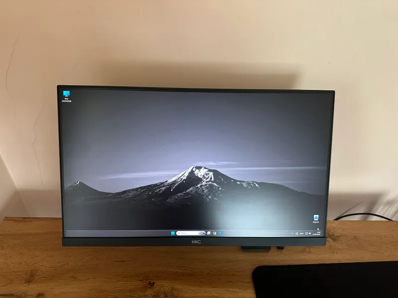 Monitor, HKC 300Hz 25' dyum