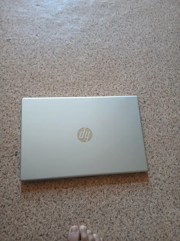 hp   8  256  15.6dm yangi qurilmalar chizilmagan