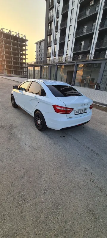 Lada Vesta 2018 mexanika 1.8 radnoy seveji moshincha metanda — фото 3