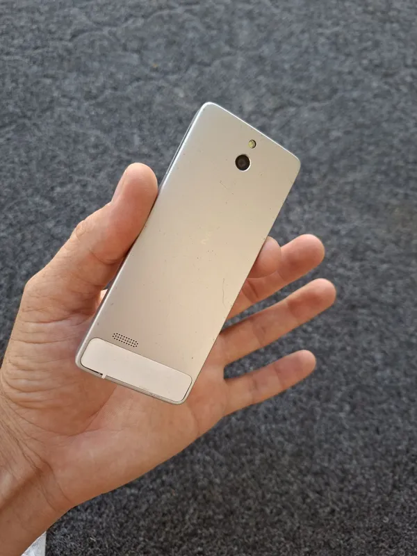 Nokia 515 white sotladi 4 Nokia 515 white sotladi 4
