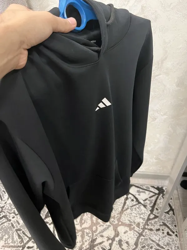 Adidas Худи кора рангли 3 Adidas Худи кора рангли 3