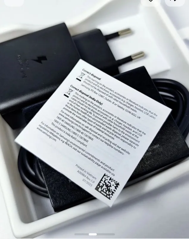 Продается! Адаптер питания Samsung.Состояние совершенно новый 5 Продается! Адаптер питания Samsung.Состояние совершенно новый 5
