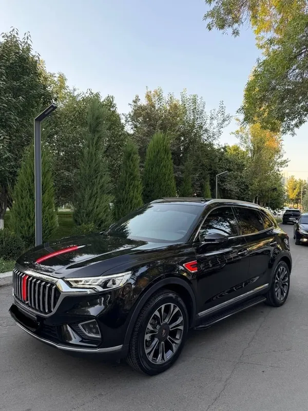 Hongqi HS5 4x4 AWD 1 Hongqi HS5 4x4 AWD 1