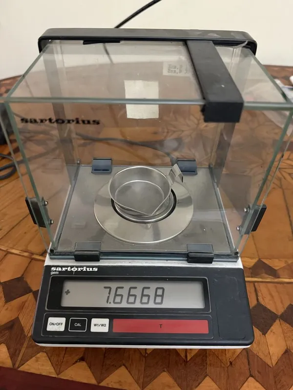 Весы Ювелерный Sartorius точность измерения 0.0001g