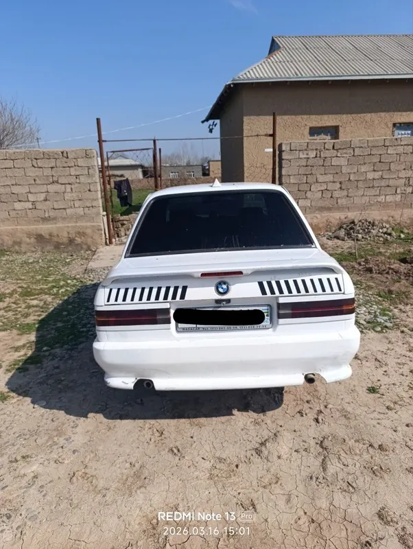 BMW e30 sotiladi