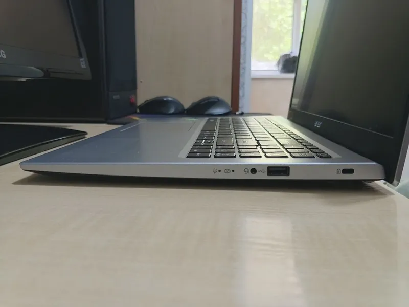 Notebook Acer Aspire 3 — фото 3