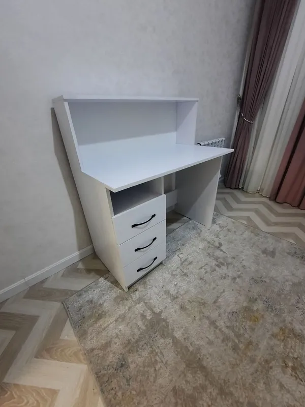 Универсальный письменный стол парта . — фото 3