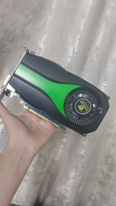 Видеокарта gtx 550 ti 1 gb gdd5 192 bit