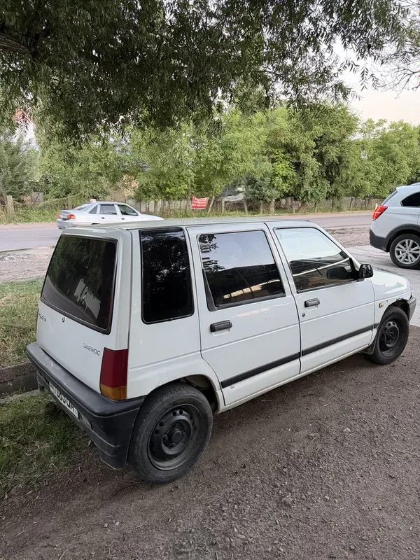 Продается Tico, 1996 года выпуска, двигатель в хорошем состоянии. 4