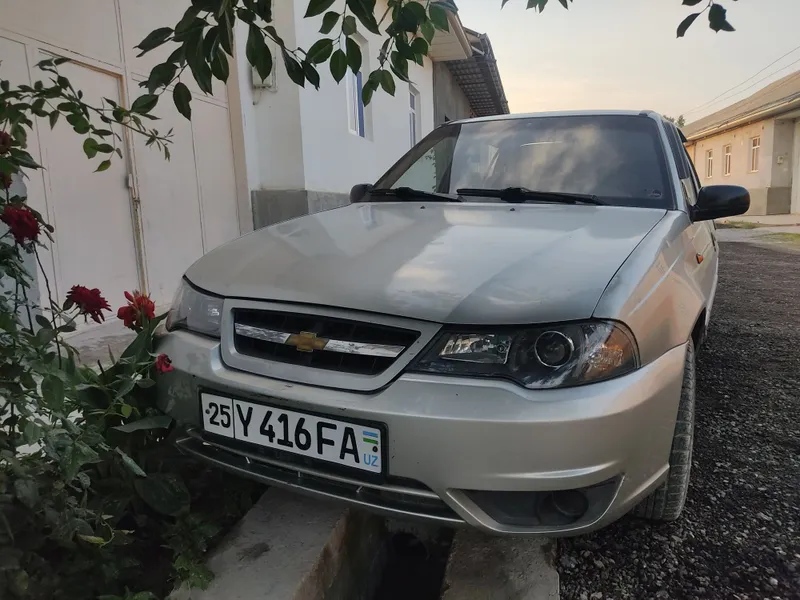 Srojni sotiladi 100 tali gaz balon