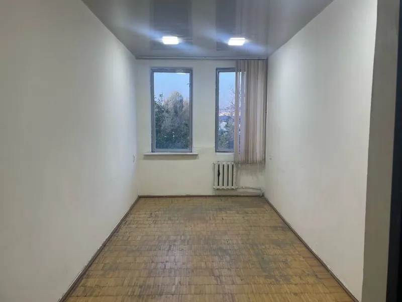Офисы на Чиланзаре разных квадратур — фото 1