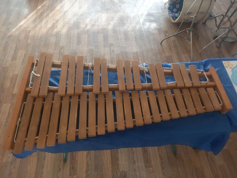 Baraban sotiladi qu7 firma bas bochka yogi chatog va malliy baraban ta