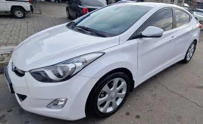 Hyundai Elantra 2014 yil