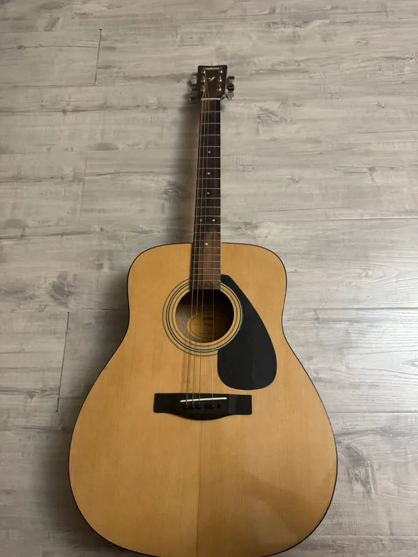 Gitara 1