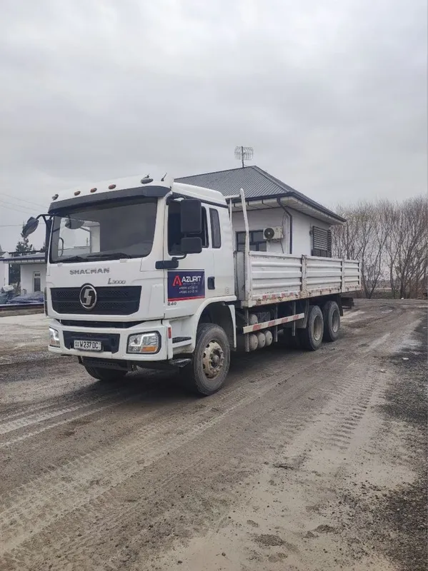 Shacman L3000. 7.5 metr Usileniy
