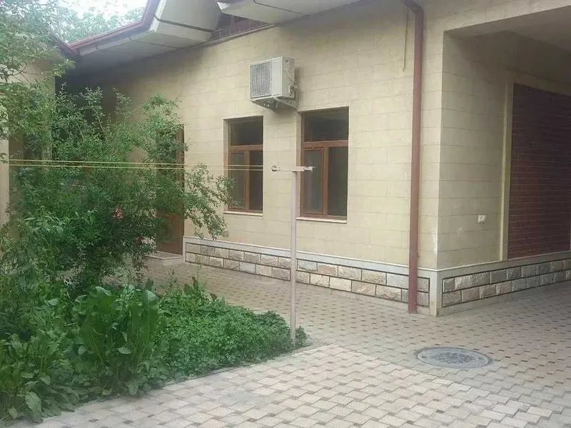 Сдаётся Евродом 4-соток около Южного Вокзала современный Хай-Тек