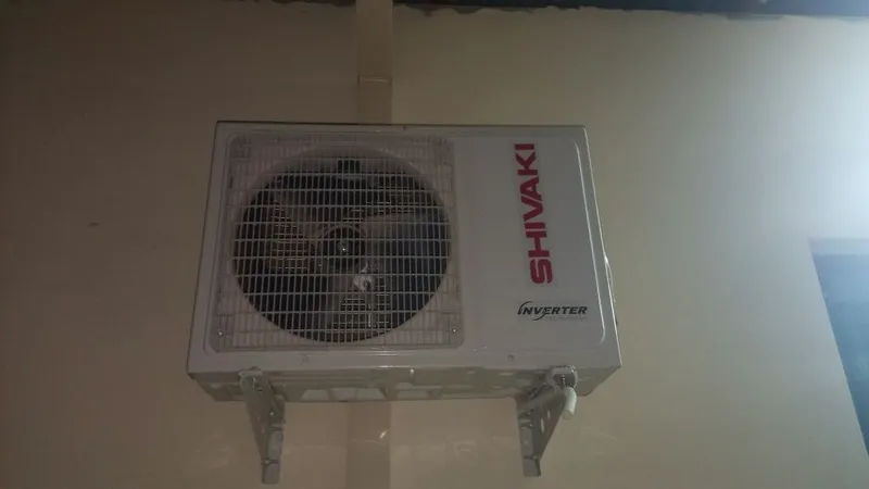 Shivaki 18 talik inverter yangi 3 4 oy ishladi srochni sotiladi — фото 2